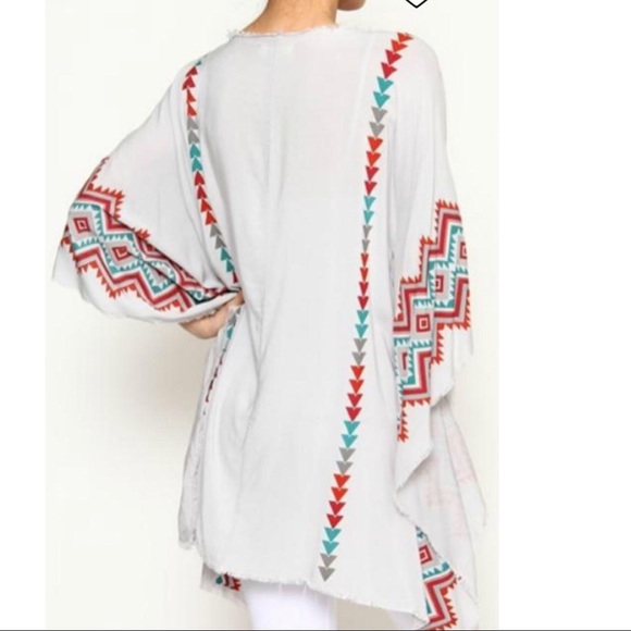 Last One! Umgee Regina Tribal Frayed Kimono New - Picture 2 of 8